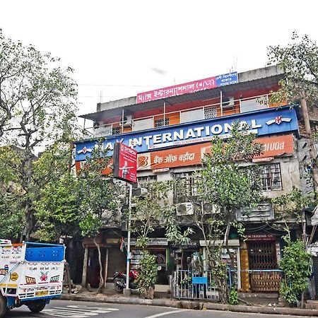 Oyo 85829 Max International Kolkata Exterior photo