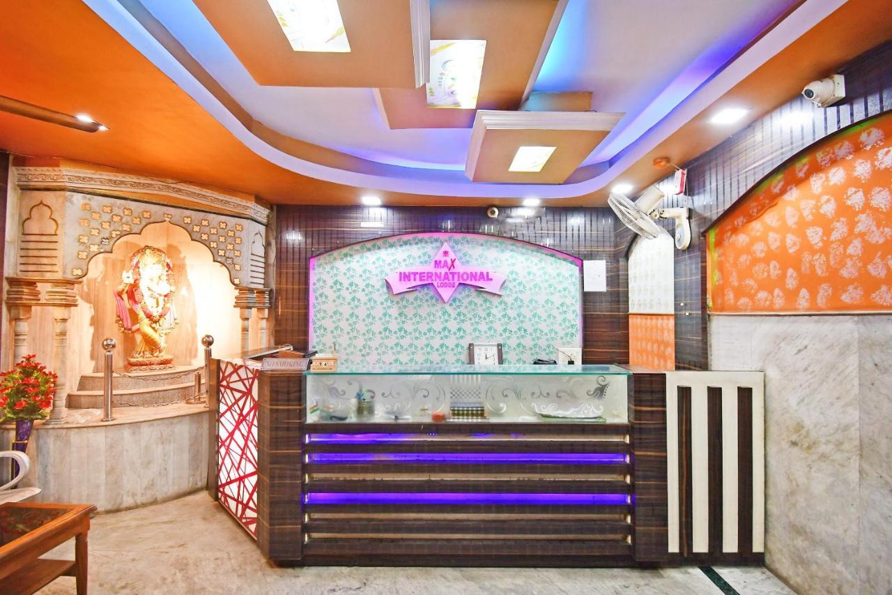Oyo 85829 Max International Kolkata Exterior photo